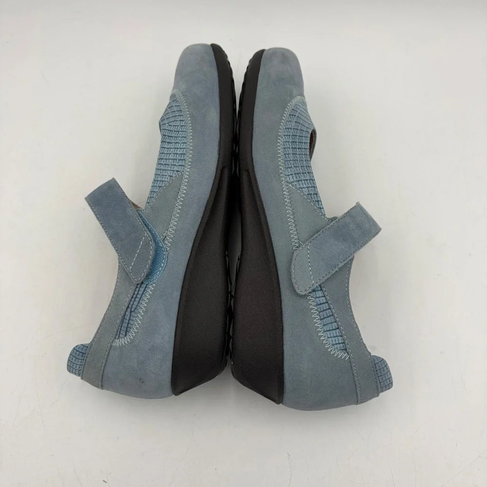 Drew Mary Janes Genoa Flats Women 9.5W WIDE Blue Suede Adjust Comfort Orthopedic